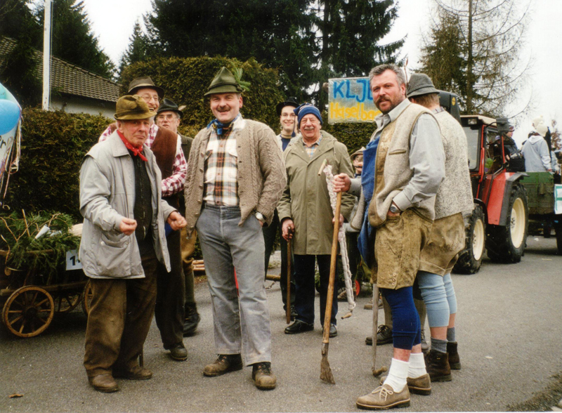 11_fasching_ 2002_holzhacker